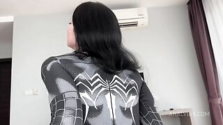 Неожиданное превращение Sweetie Fox для анального удовольствия