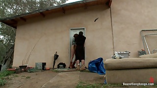 Ебут в жопу би