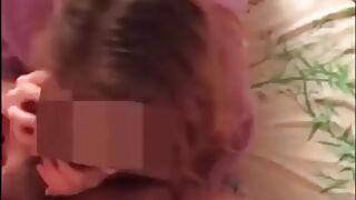 Рассказывает как ебли в жопу